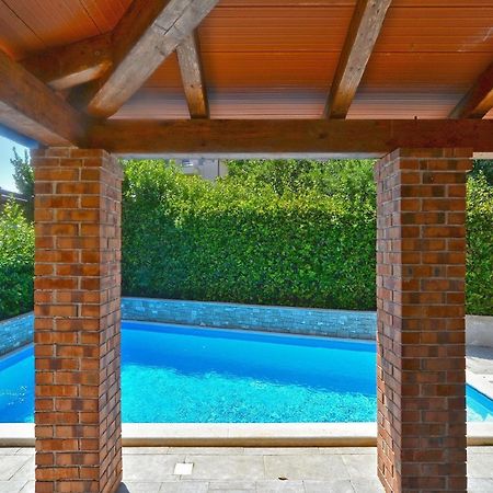 Ferienhaus Mit Privatpool Fuer 5 Personen Ca 80 Qm In Liznjan, Istrien Suedkueste Von Istrien מראה חיצוני תמונה