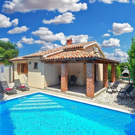 Ferienhaus Mit Privatpool Fuer 5 Personen Ca 80 Qm In Liznjan, Istrien Suedkueste Von Istrien מראה חיצוני תמונה