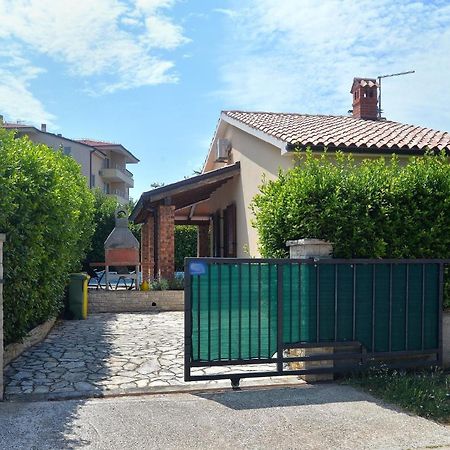 Ferienhaus Mit Privatpool Fuer 5 Personen Ca 80 Qm In Liznjan, Istrien Suedkueste Von Istrien מראה חיצוני תמונה